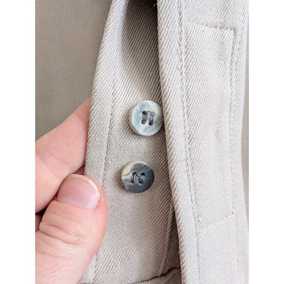 Territory Ahead Mens 100% Silk Button Up Shirt Beige L Minimalist Relaxed Staple - Picture 6 of 9